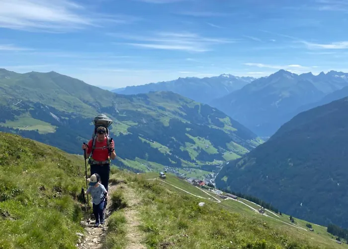 Haus Koidl アパート *